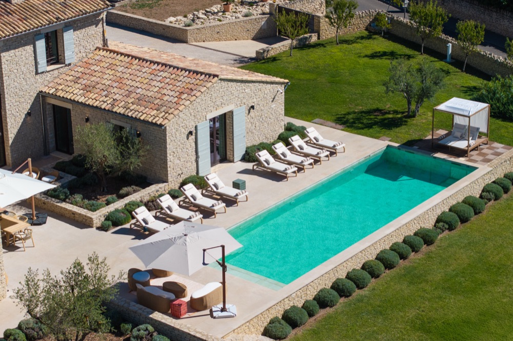 Immobilier – villas et maisons de caractère – photo 1